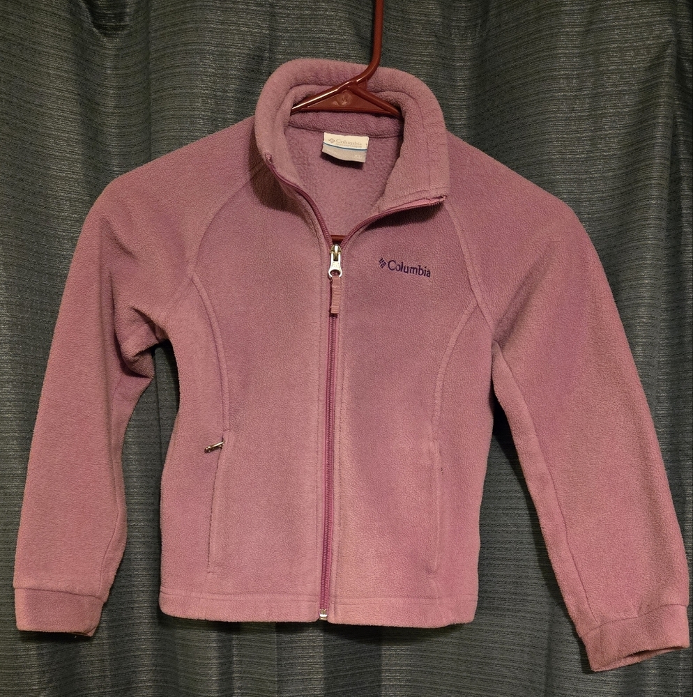 XS 6/6X Columbia Purple Fleece Jacket. Has a small spot at bottom as seen in pic
